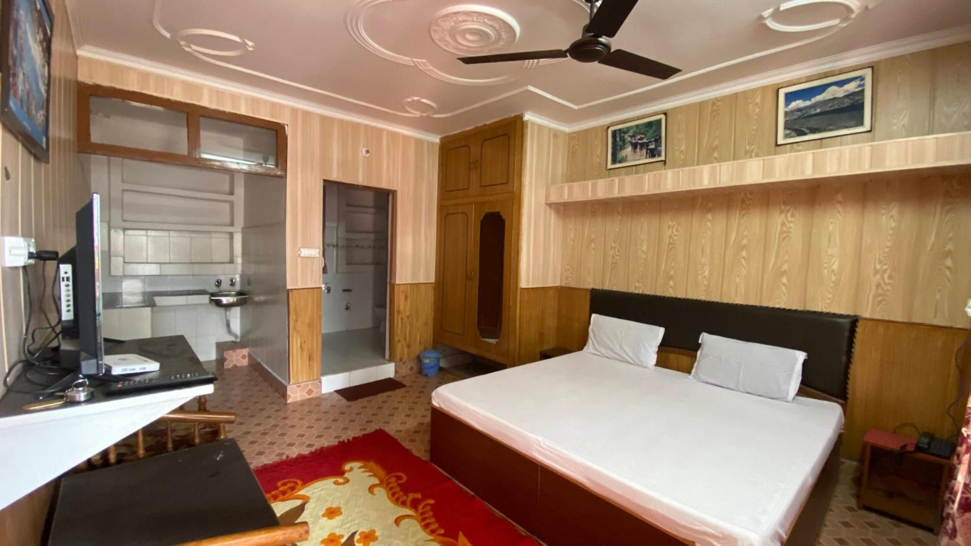 Hotel Ekant Lodge McLeod Ganj Luaran gambar